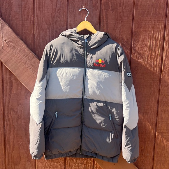 Alpha Tauri Heavy Puffy - Size Large - Picture 1 of 4